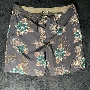 Hurley Men's Floral Hybrid Shorts - Black and Teal